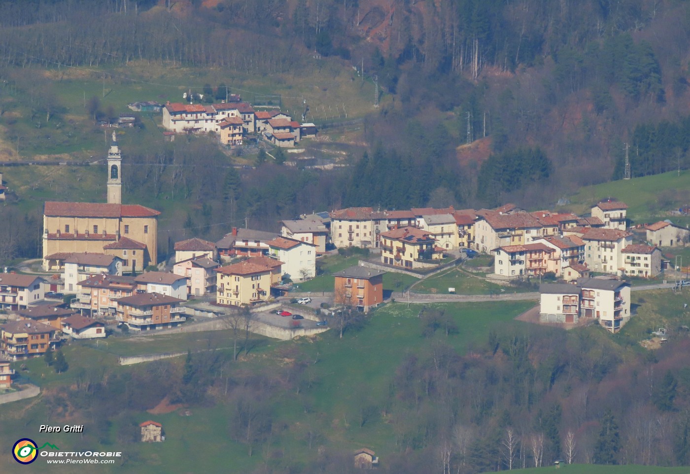 43 Zoom su San Gallo, frazione di S. Giovanni Bianco.JPG